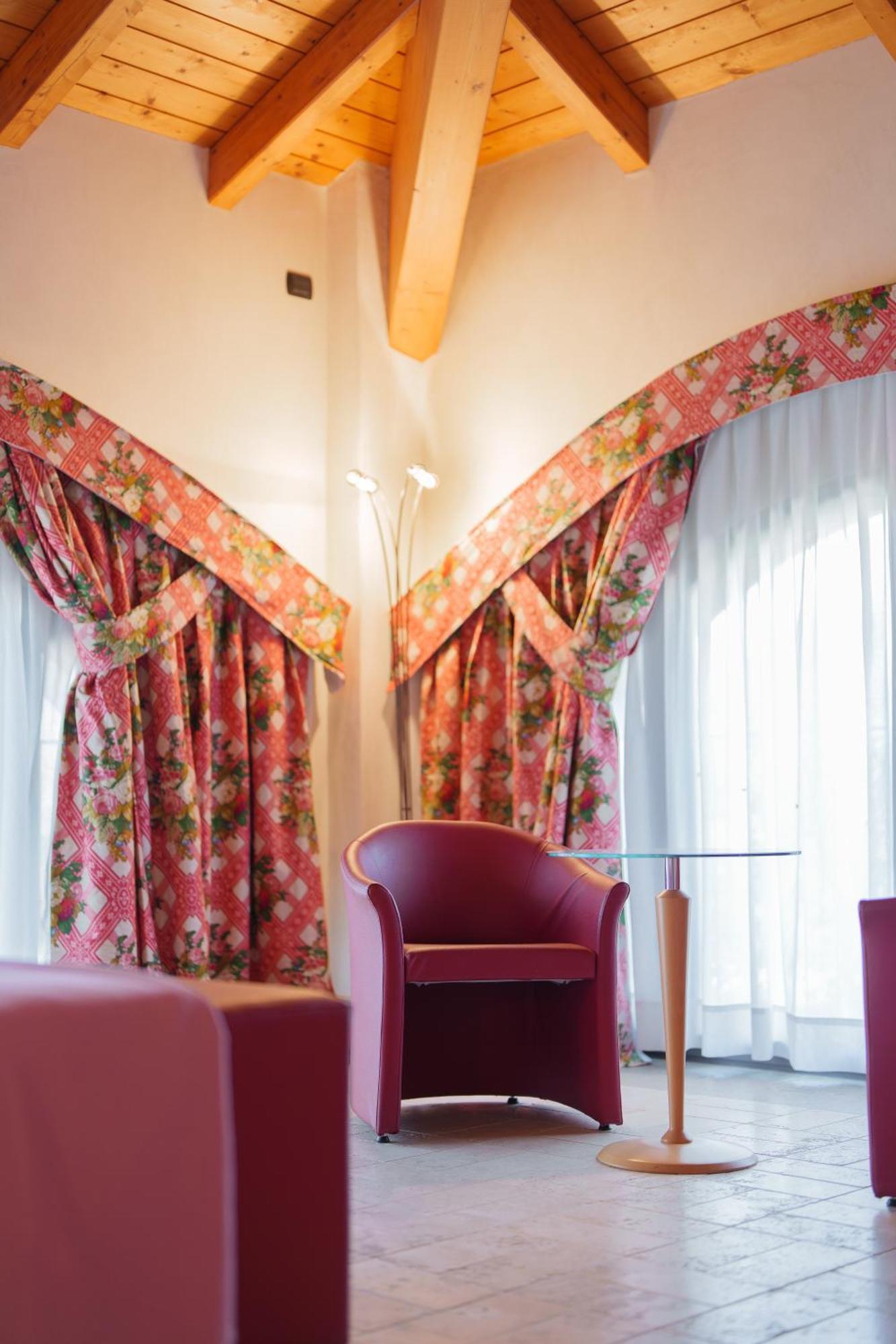 Villa Luisa Francesca Montebelluna Buitenkant foto